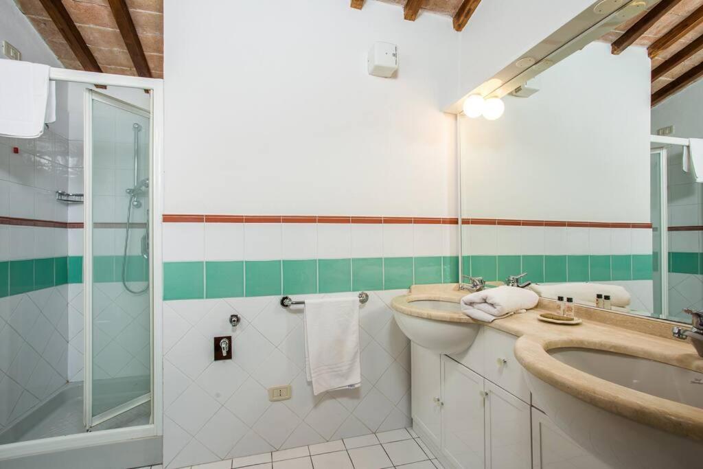 Castello Di Fulignano Ottone Superior Apartment San Gimignano Exteriör bild